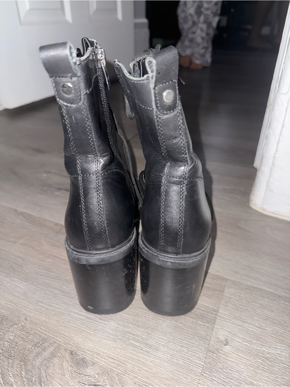 Black Platform Ankle Boots for Women - Sleek Leather Style